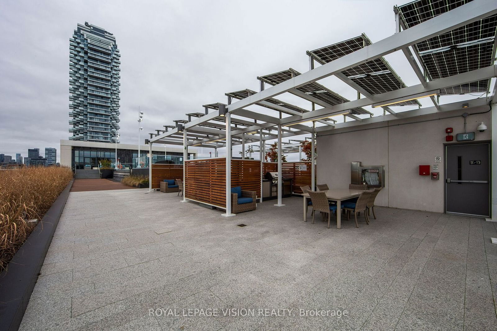 55 Merchant's wharf, unit 419 for rent