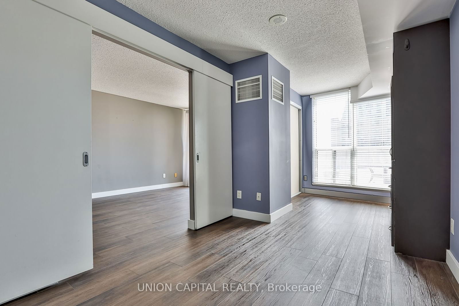 8 York St, unit 409 for rent