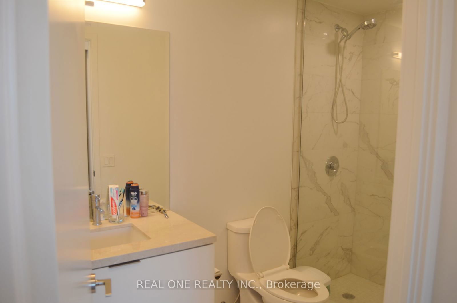 15 Queens Quay E, unit 1004 for rent