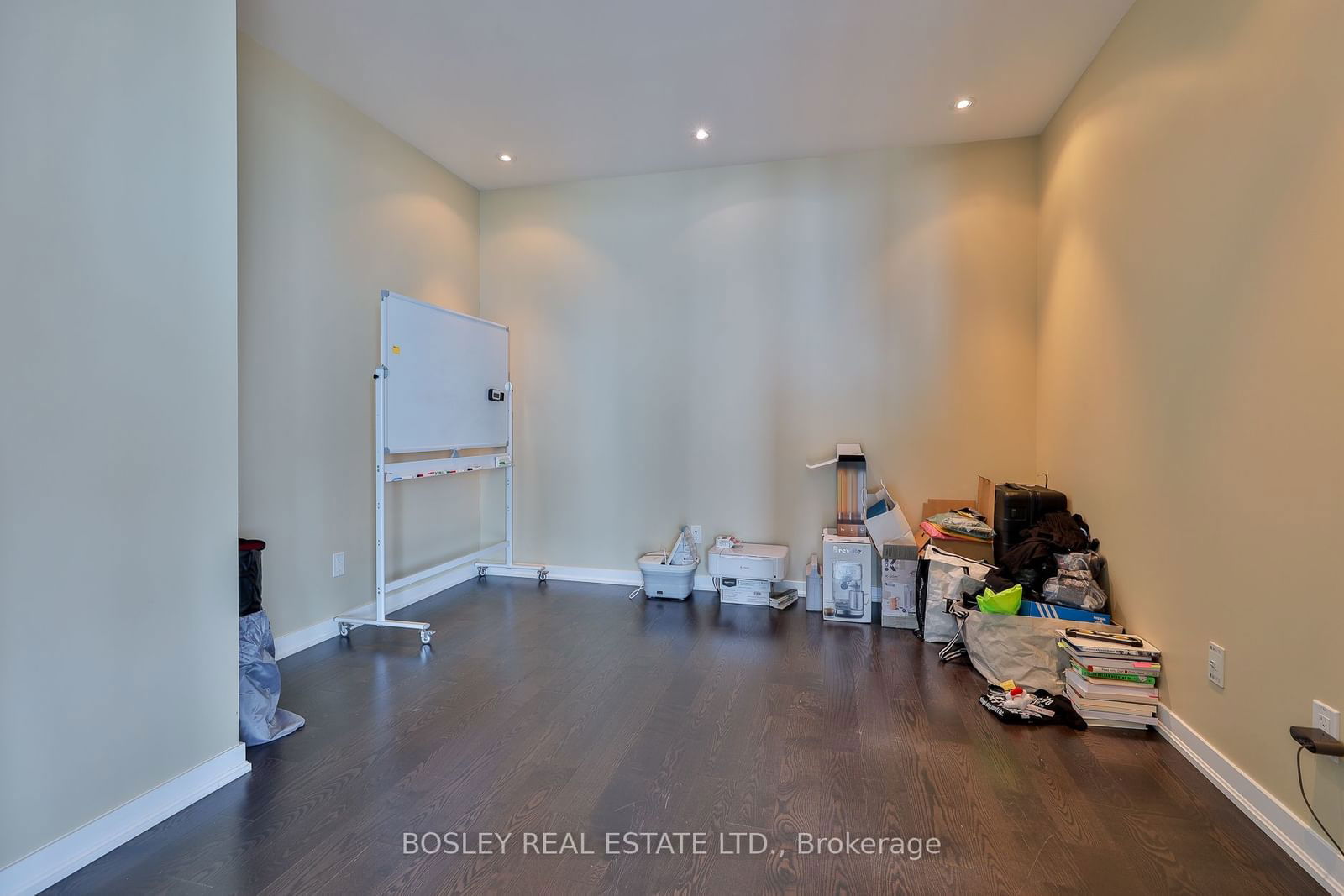 59 East Liberty St, unit 2202 for rent