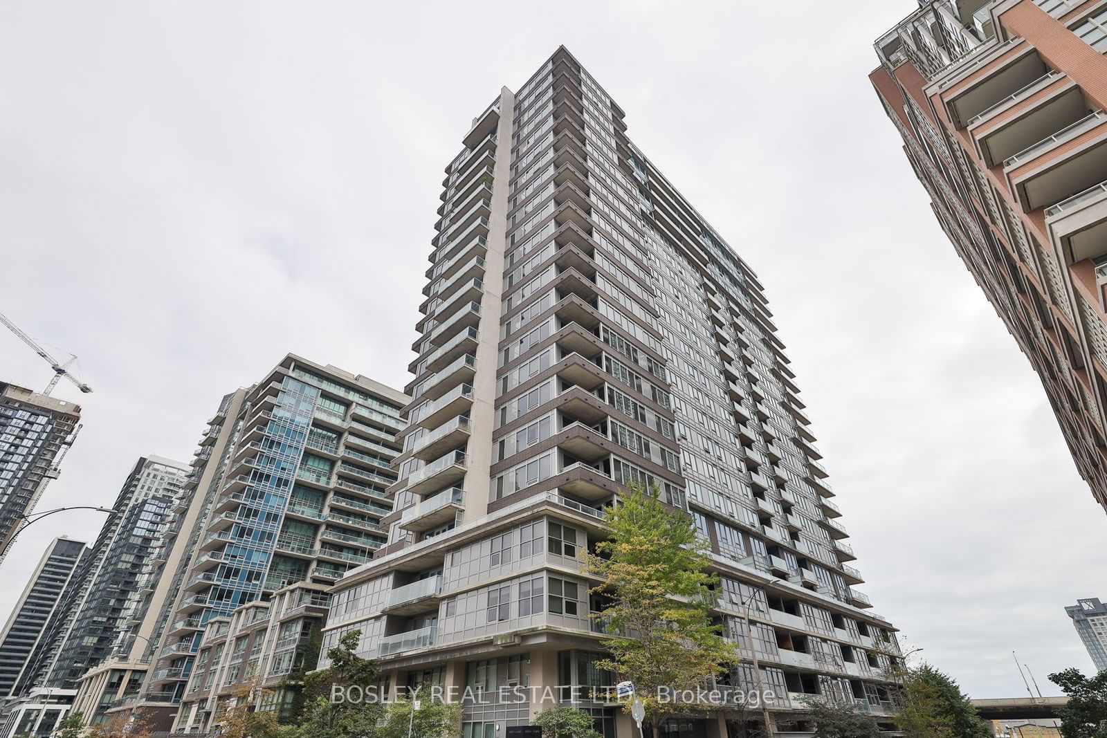 59 East Liberty St, unit 2202 for rent