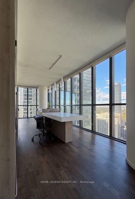 101 Charles St E, unit 3410 for rent