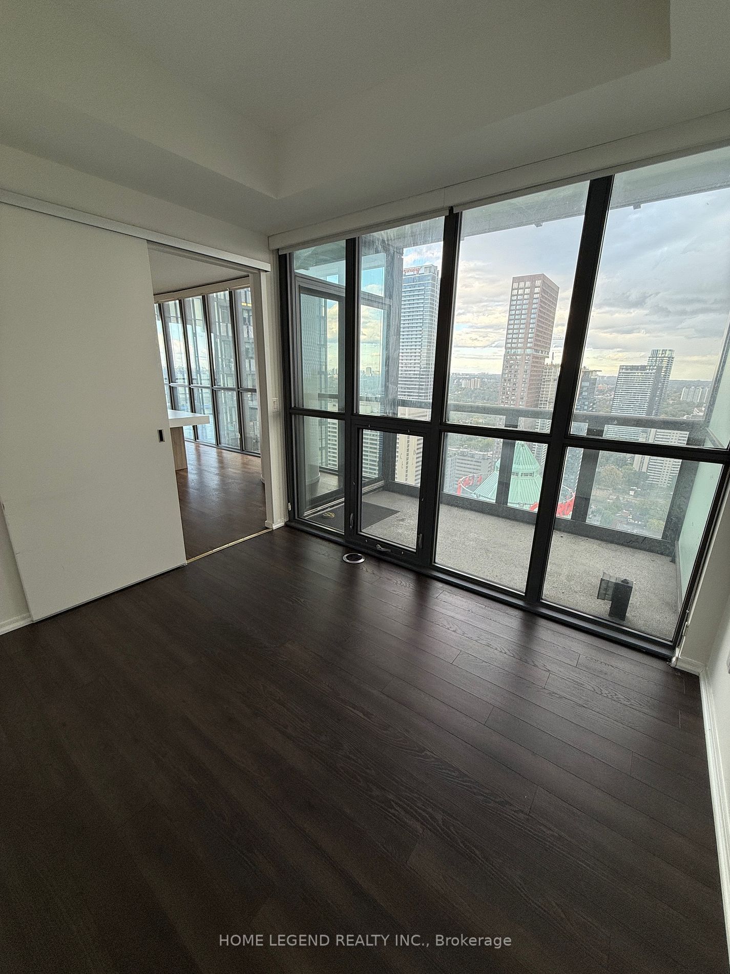 101 Charles St E, unit 3410 for rent