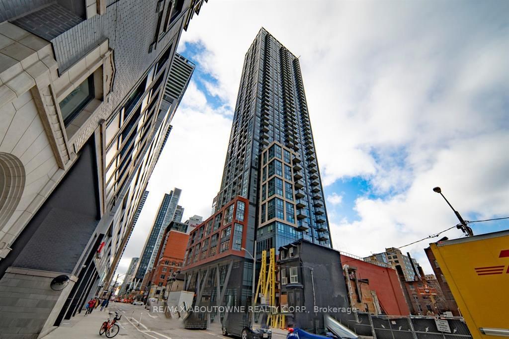 108 Peter St, unit 3106 for sale