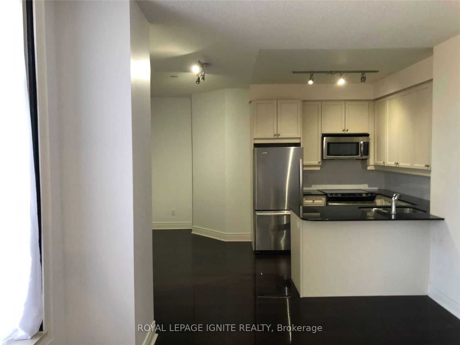 701 Sheppard Ave, unit 114 for rent