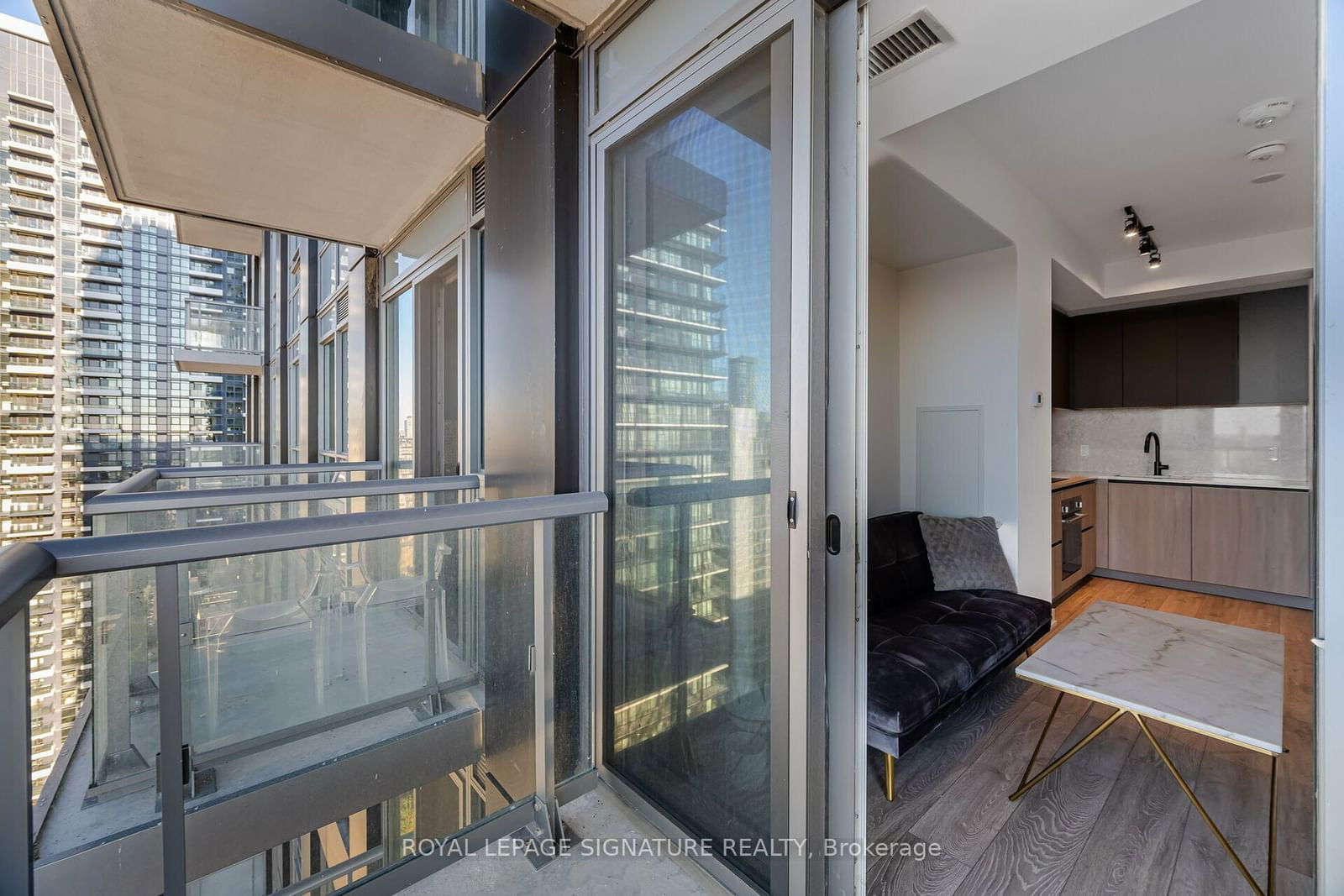 108 Peter St, unit 3115 for sale