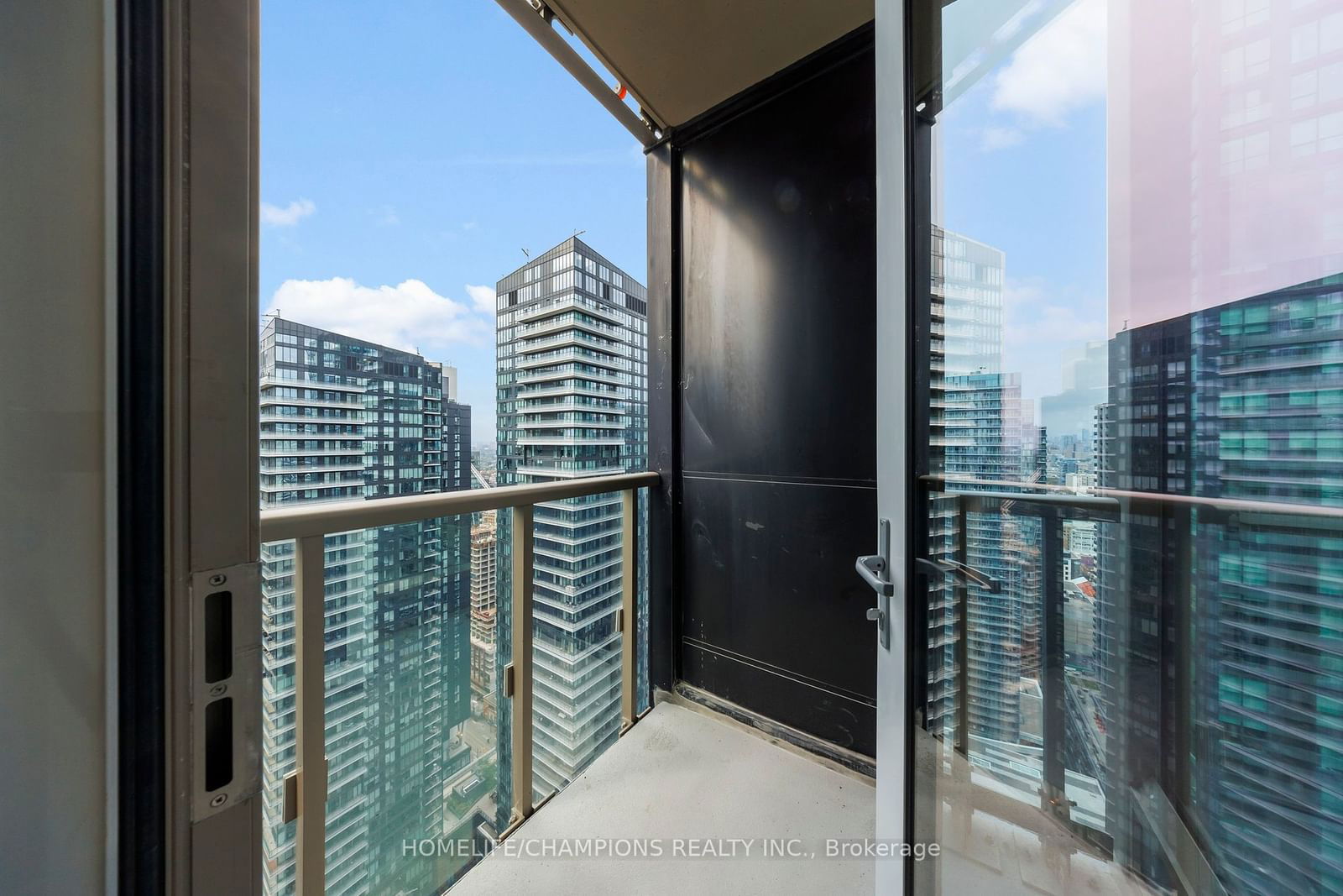 15 Mercer St, unit 3703 for rent