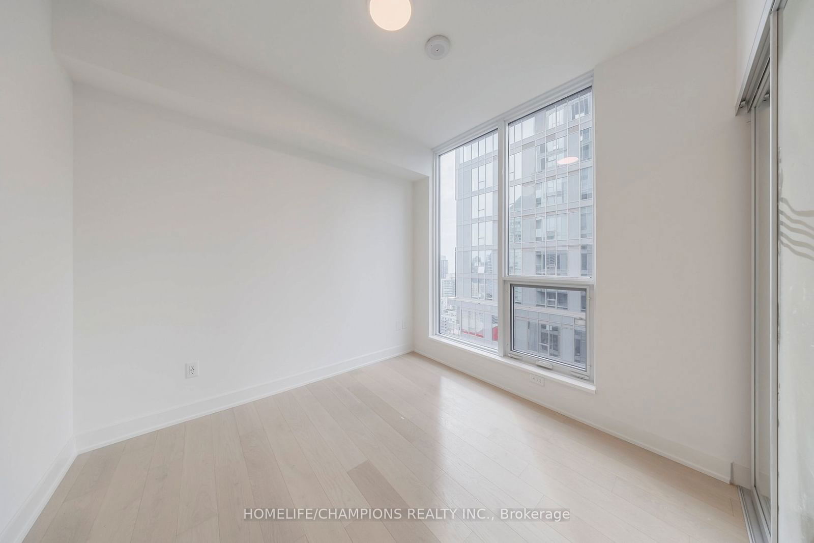 15 Mercer St, unit 3703 for rent