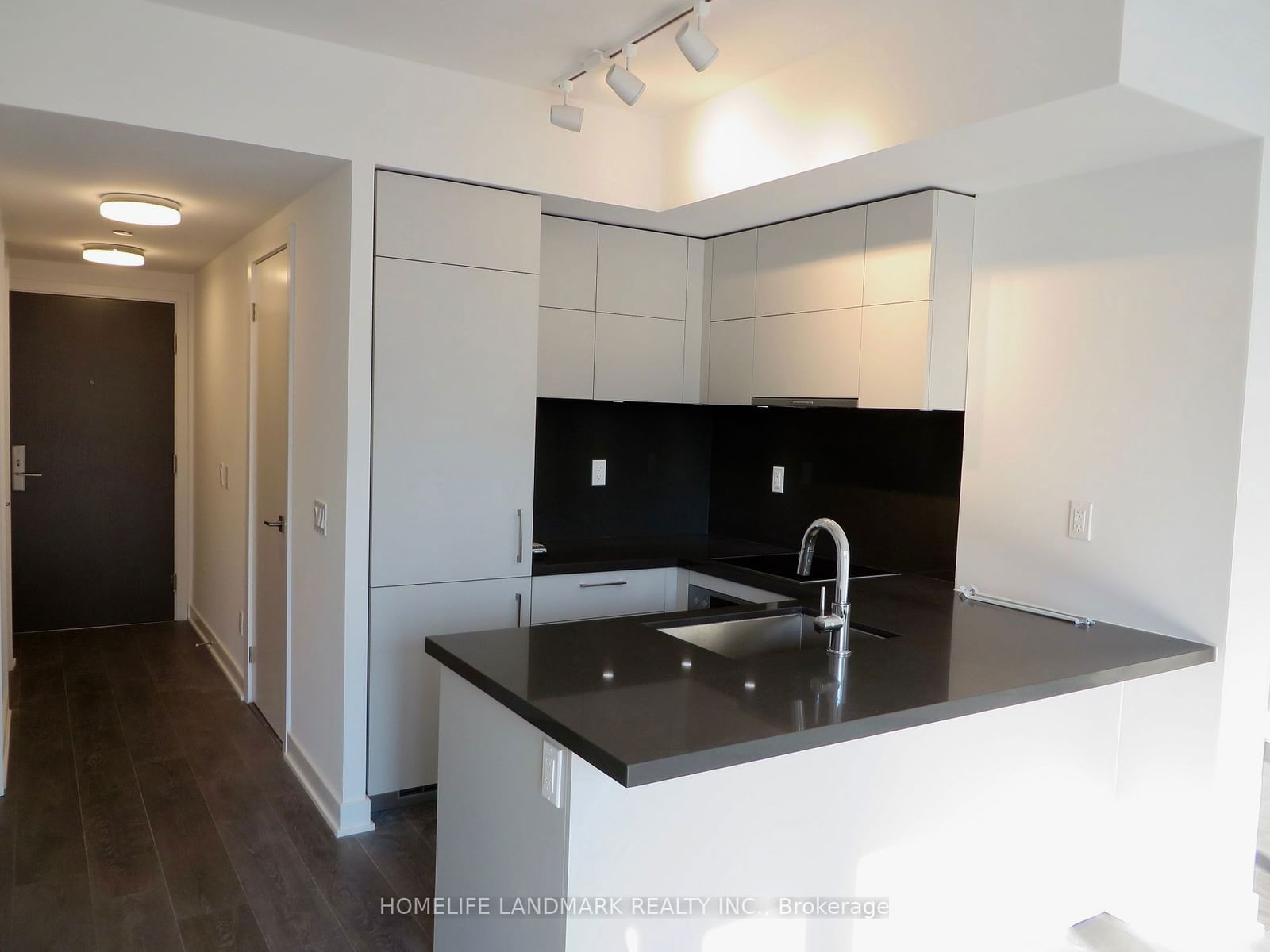 188 Cumberland St, unit 1510 for rent