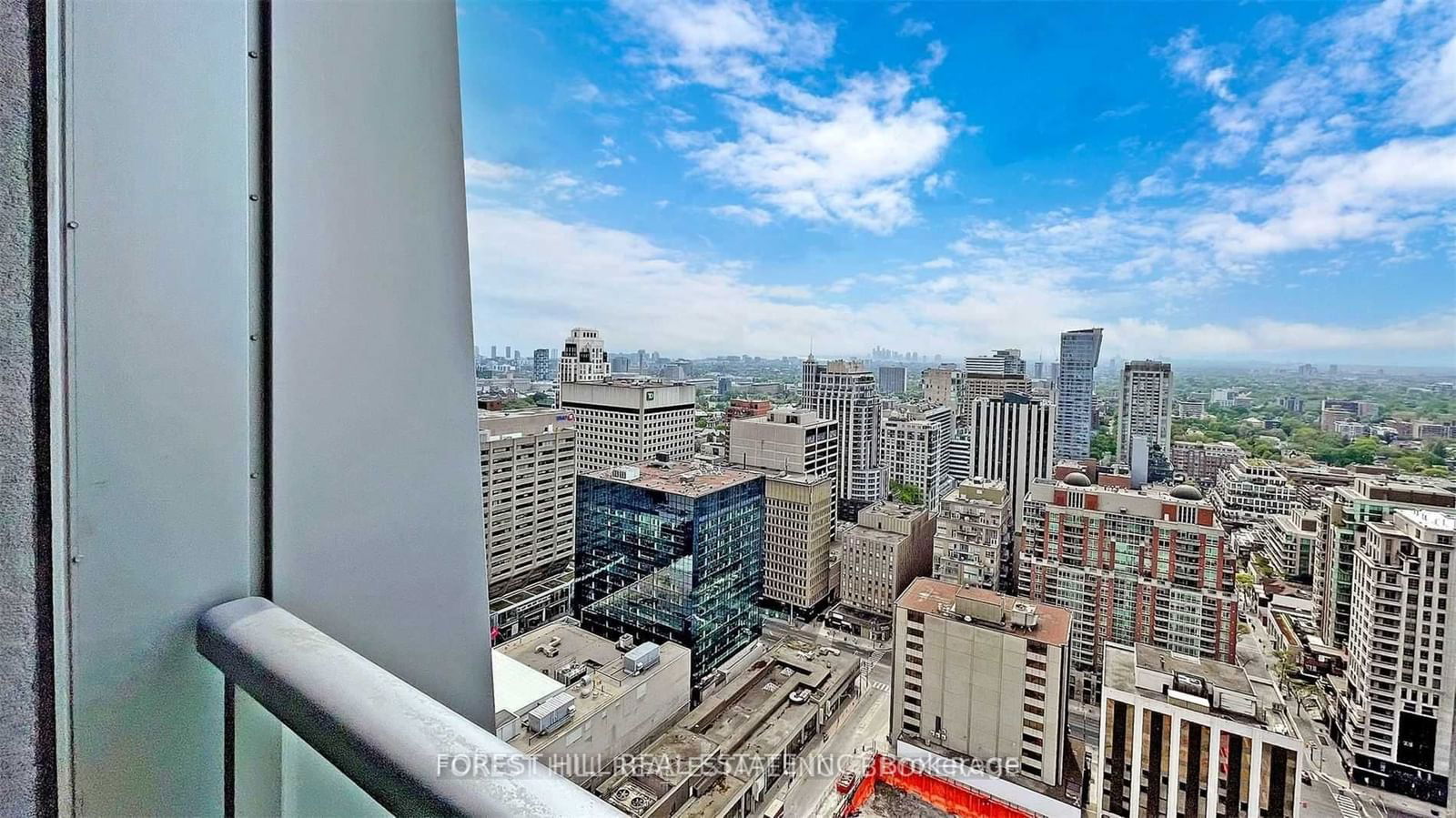 1 Yorkville Ave, unit 3202 for rent