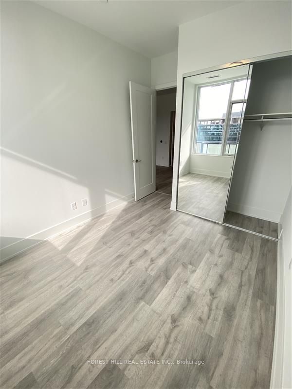 480 Front St W, unit 703 for sale