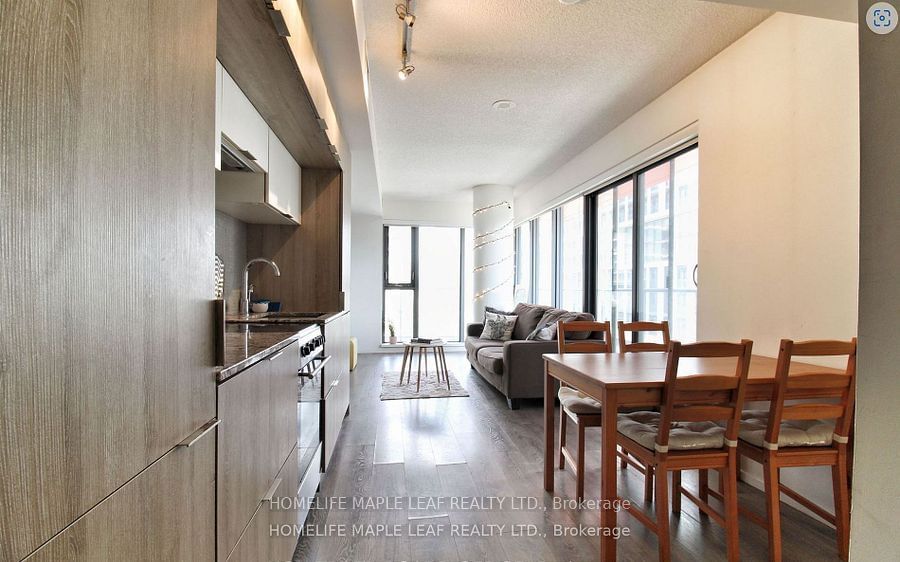 159 Dundas St E, unit 509 for rent