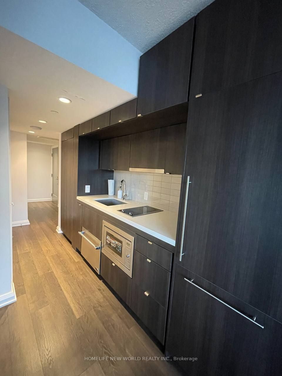 155 Yorkville Ave, unit 1003 for sale