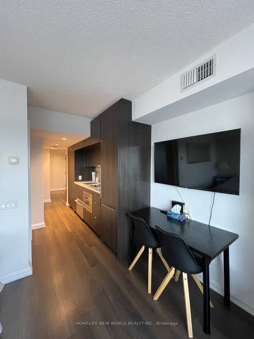 155 Yorkville Ave, unit 1003 for sale