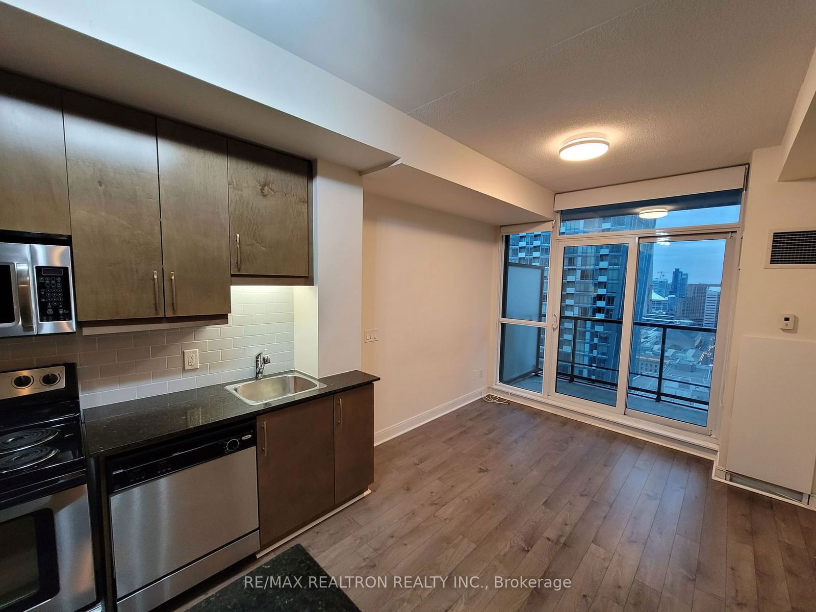 1 Scott St, unit 2905 for rent