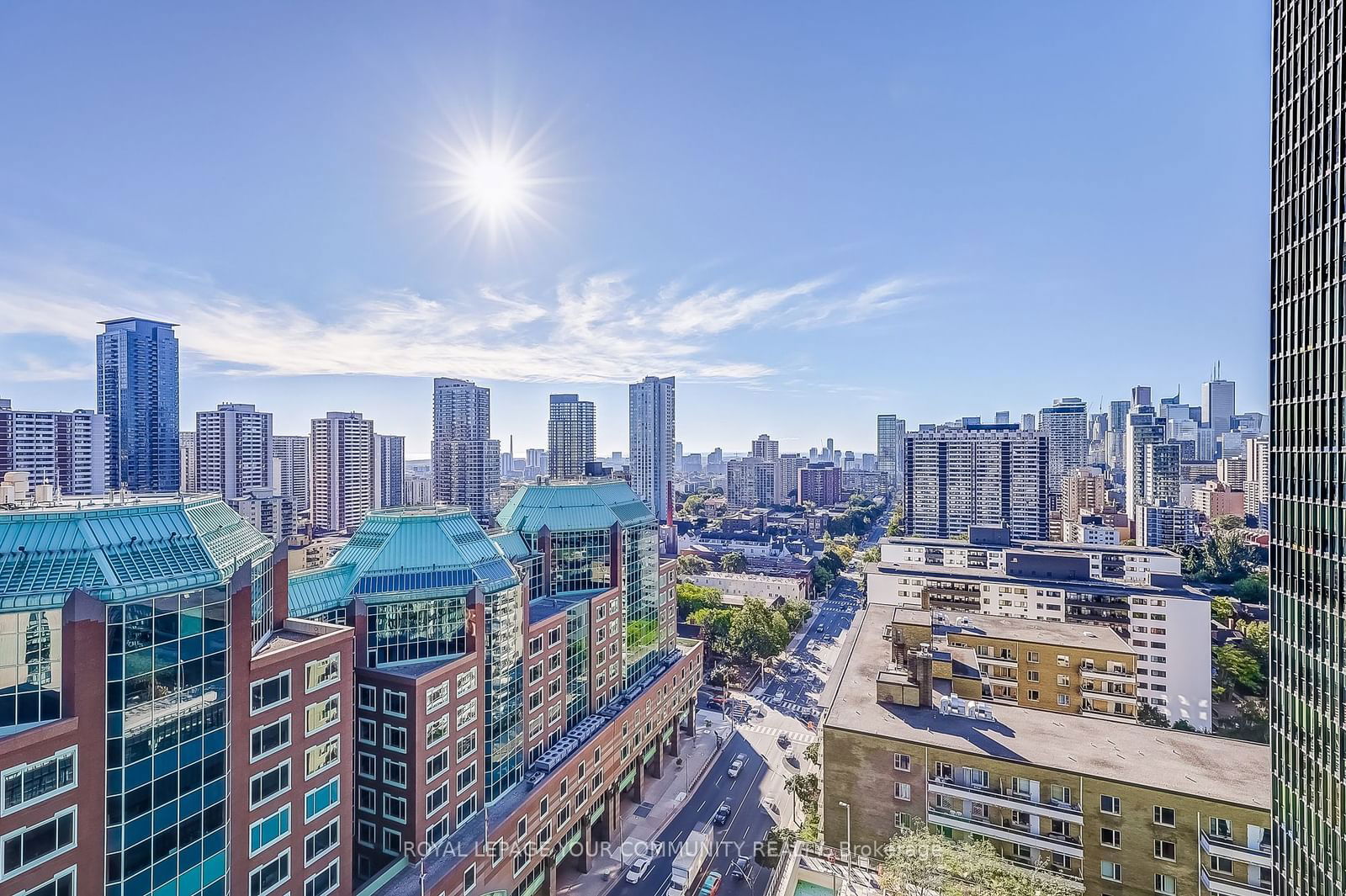 110 Charles St E, unit 2202 for sale