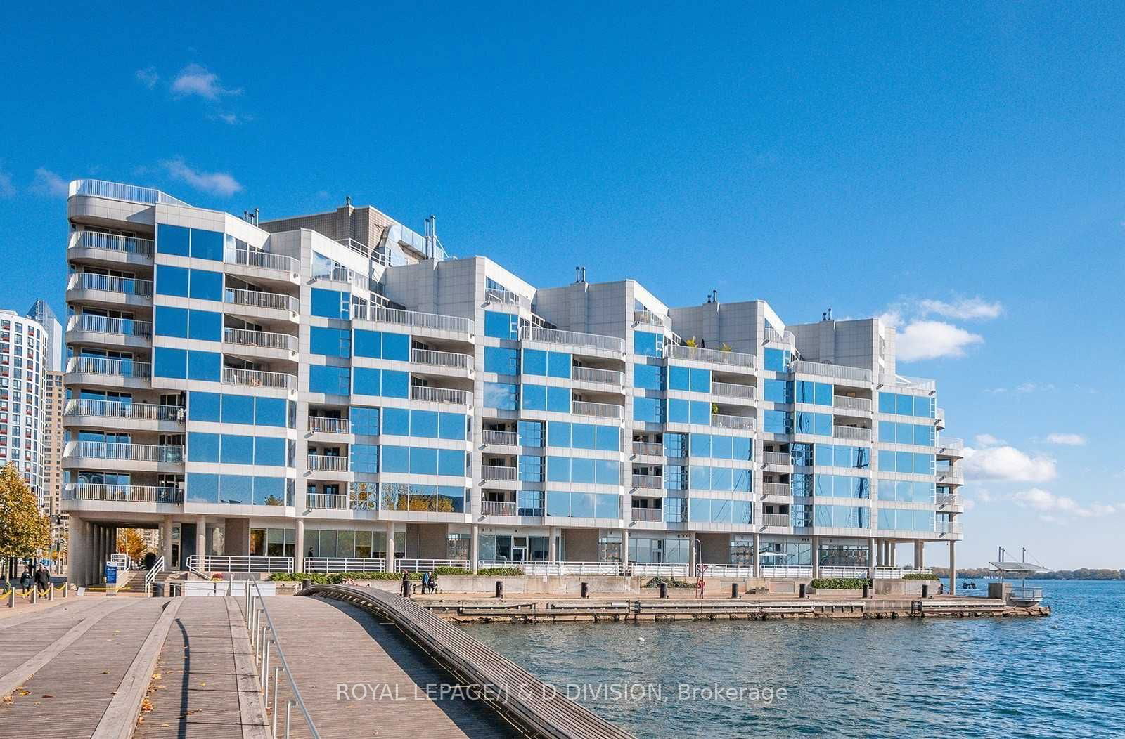 401 Queens Quay W, unit 505 for rent