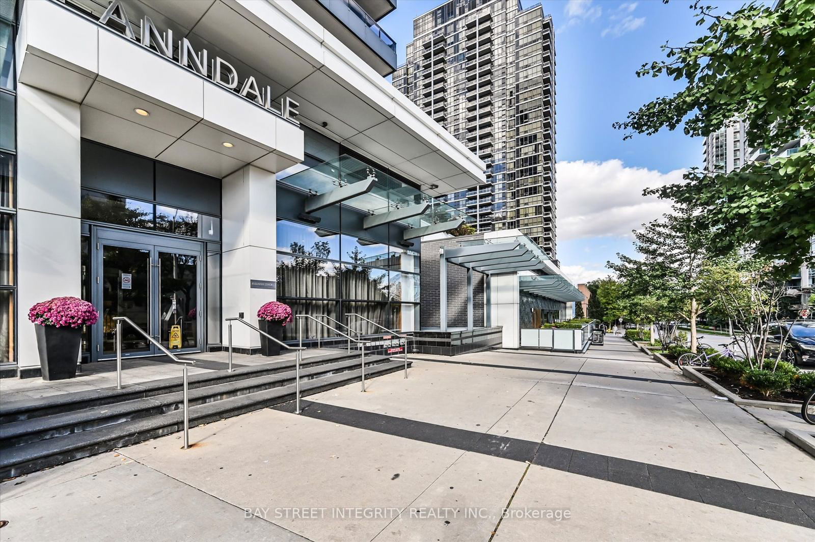 2 Anndale Dr, unit 1507 for sale