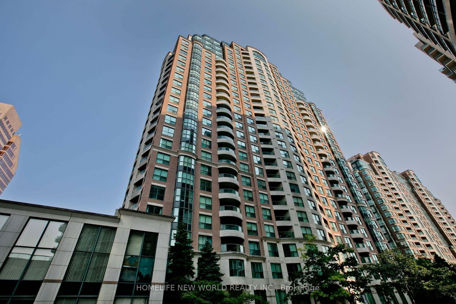 7 Lorraine Dr, unit 1008 for sale