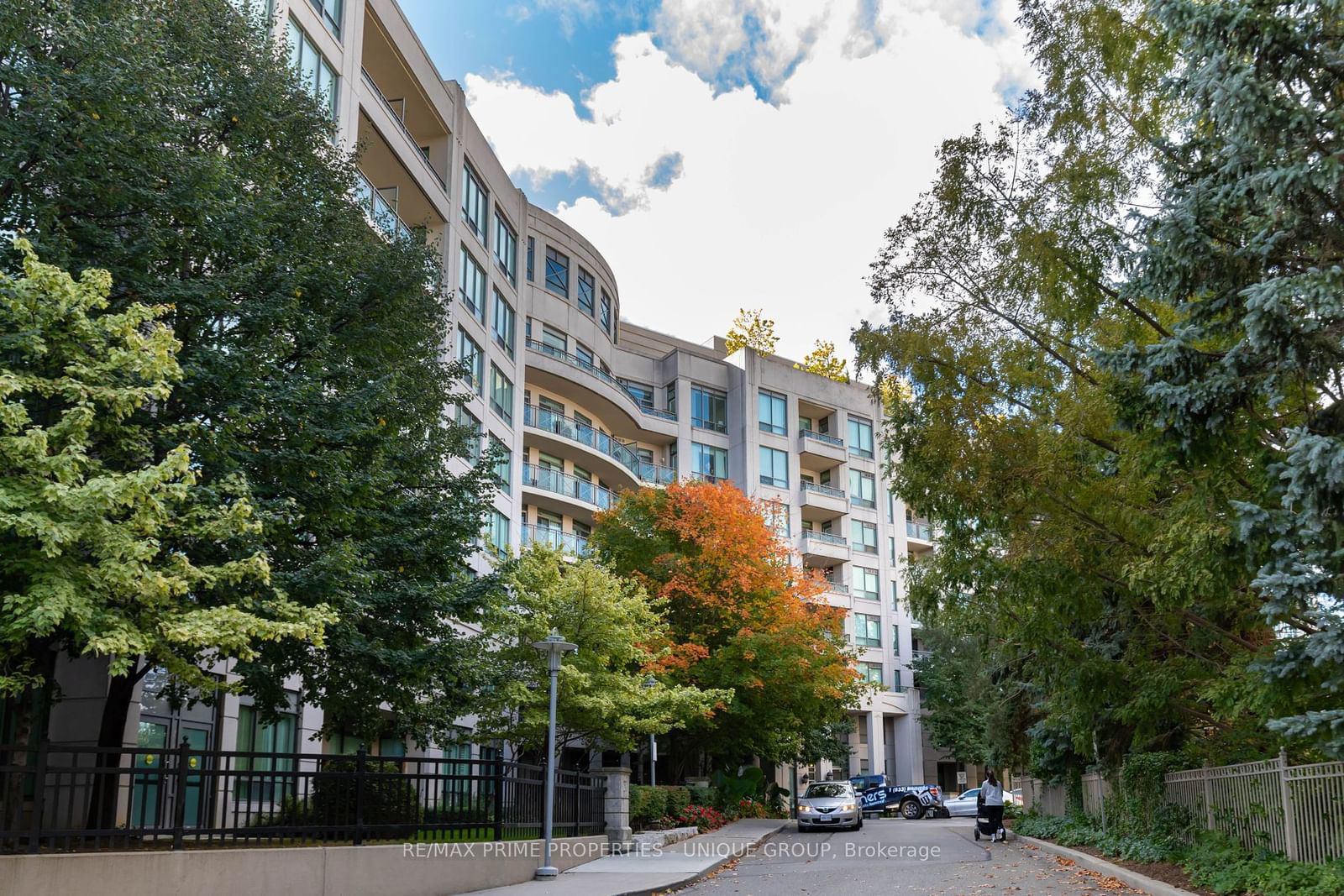 The Hemingway Condo, North York, Toronto