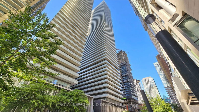 50 Charles St E, unit 5502 for sale