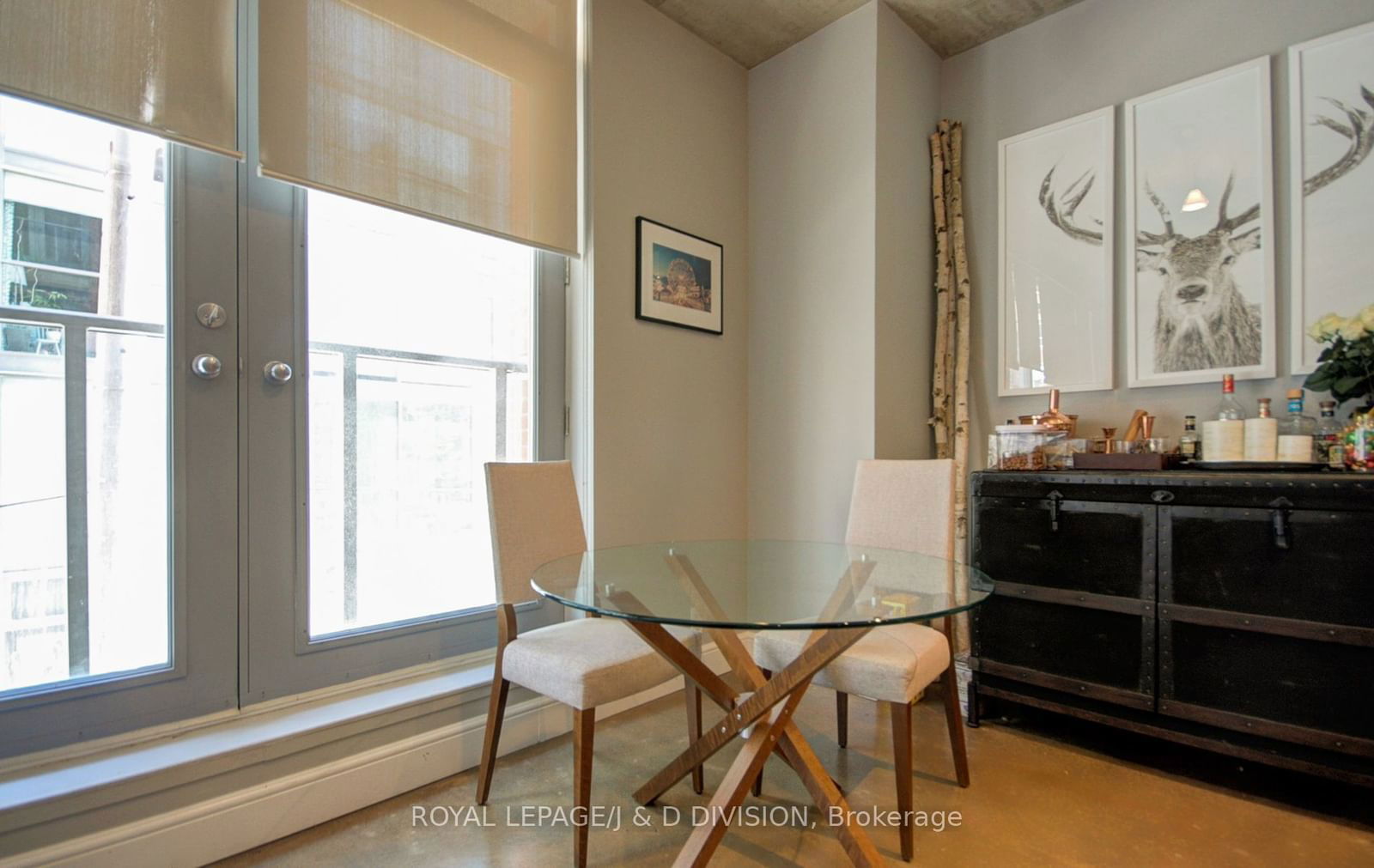 36 Charlotte St, unit 207 for rent