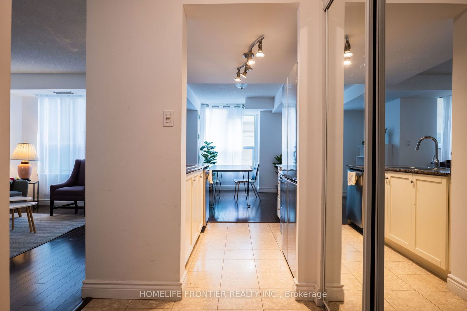 313 Richmond St E, unit 254 for rent