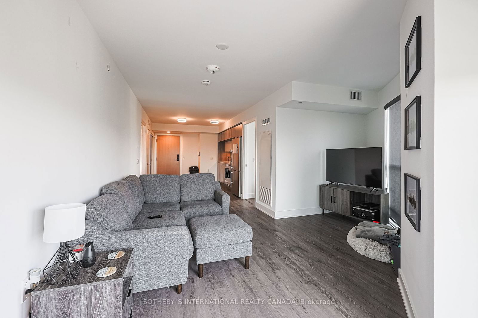 585 Bloor St E, unit 1917 for rent