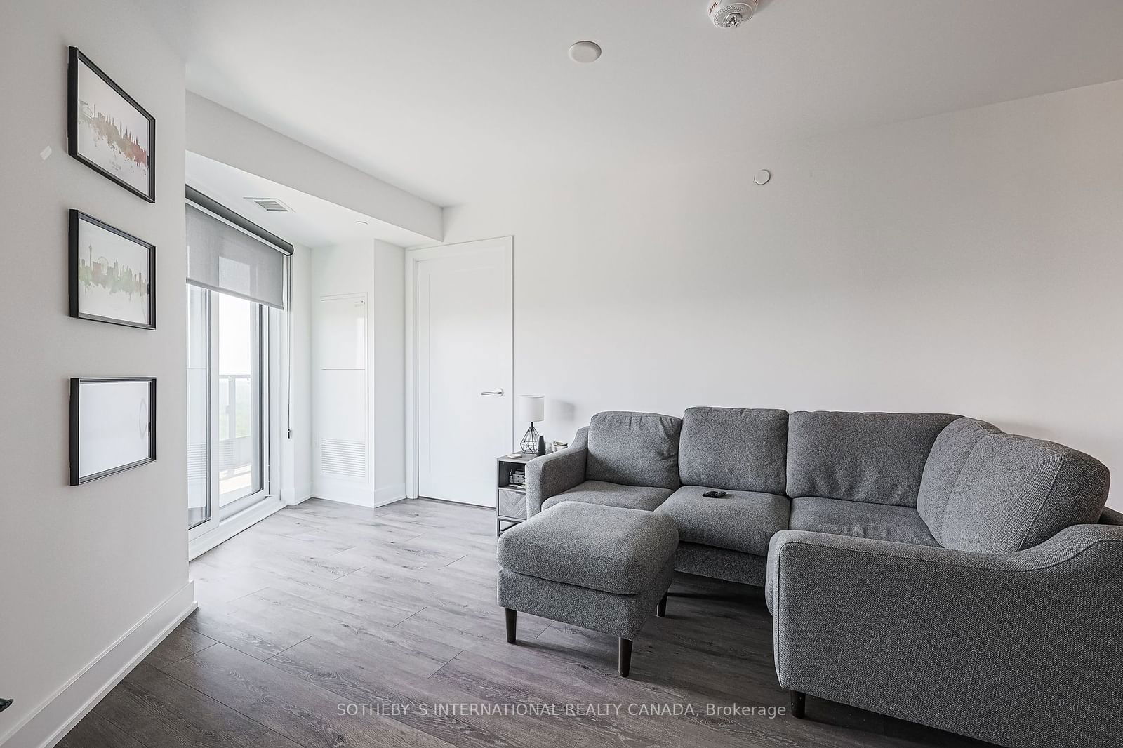 585 Bloor St E, unit 1917 for rent