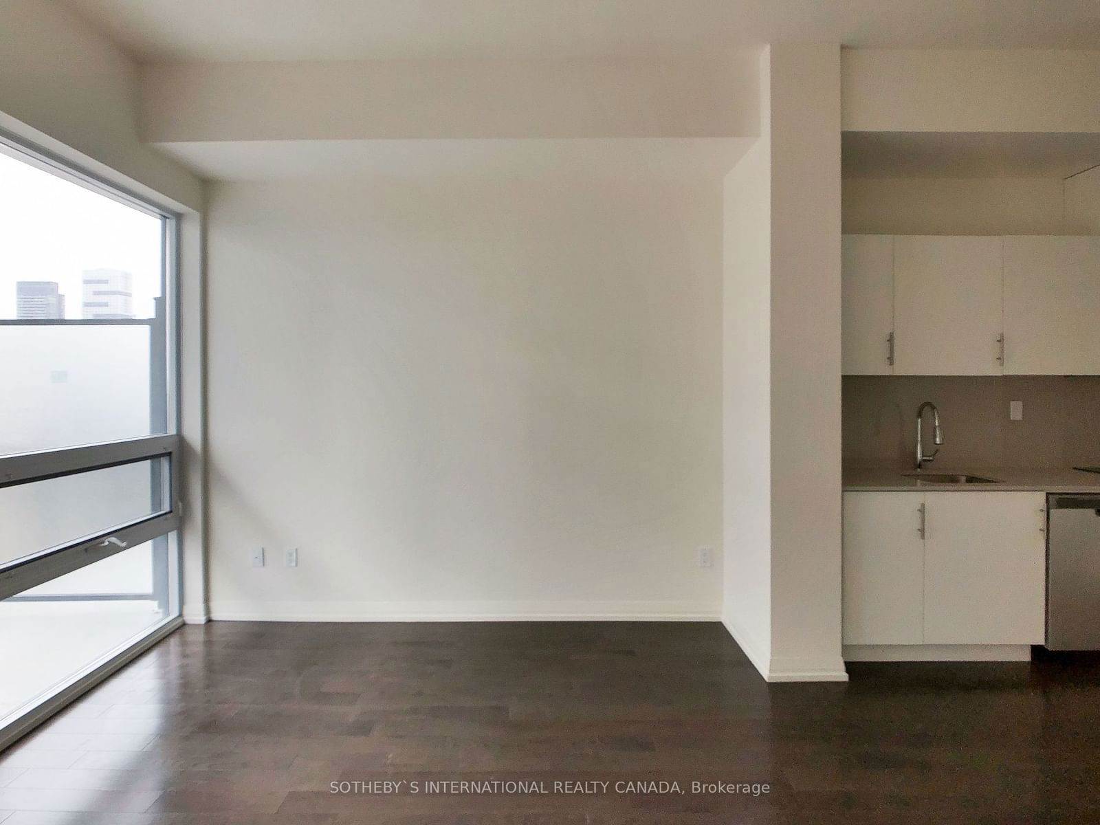 460 Adelaide St E, unit 2018 for rent