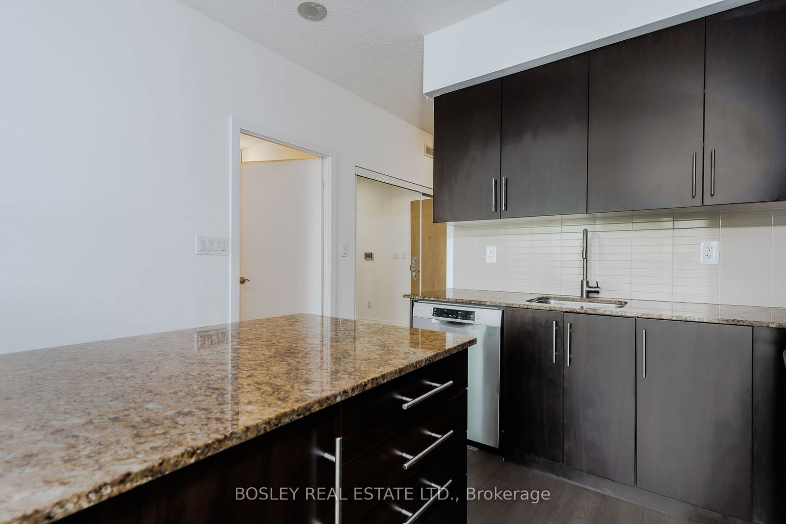 55 Bremner Blvd, unit 2503 for rent