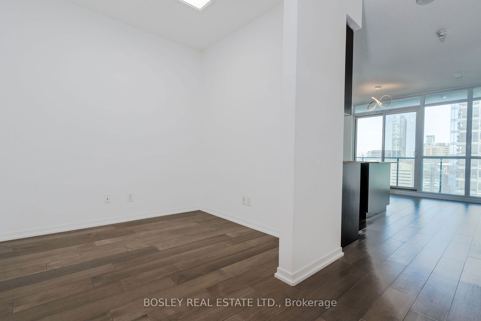 55 Bremner Blvd, unit 2503 for rent