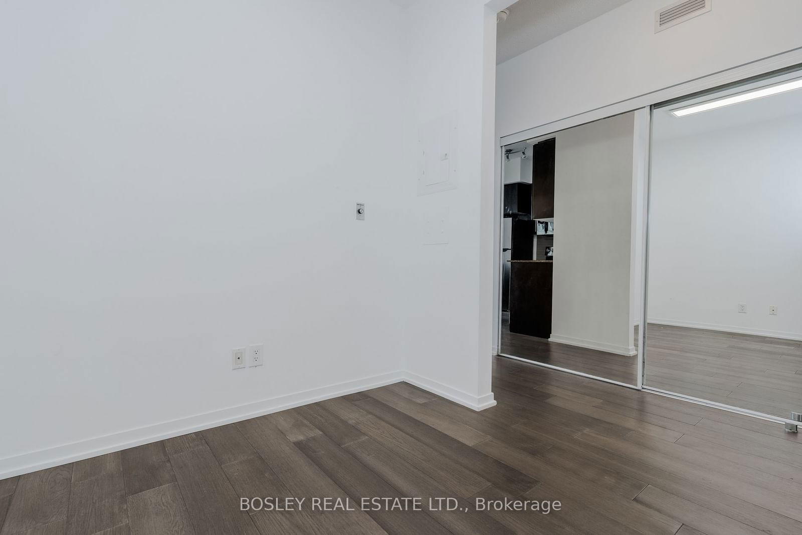 55 Bremner Blvd, unit 2503 for rent