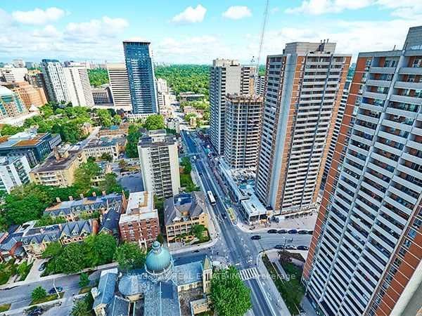 500 Sherbourne St, unit 2701 for rent