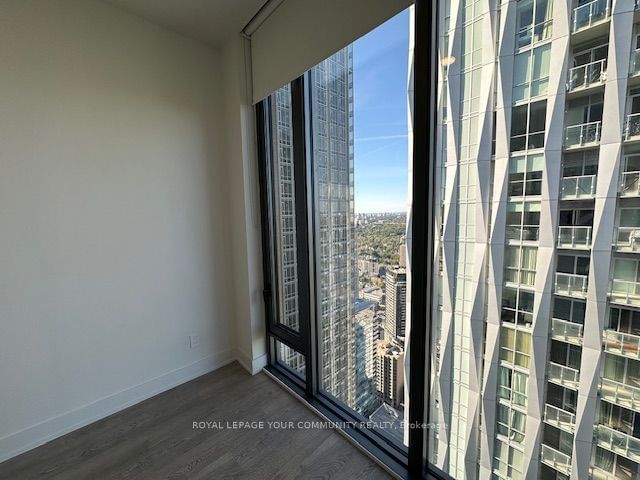 8 Cumberland St, unit 5008 for rent