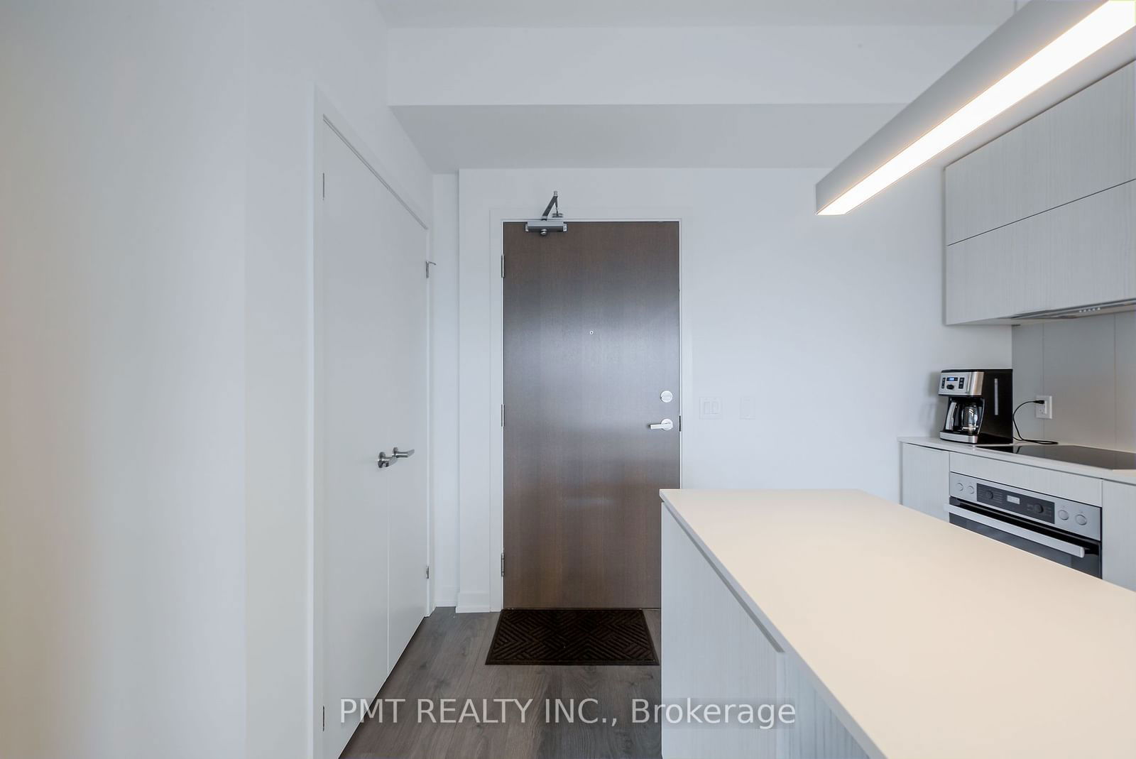 20 Richardson St, unit 2209 for rent