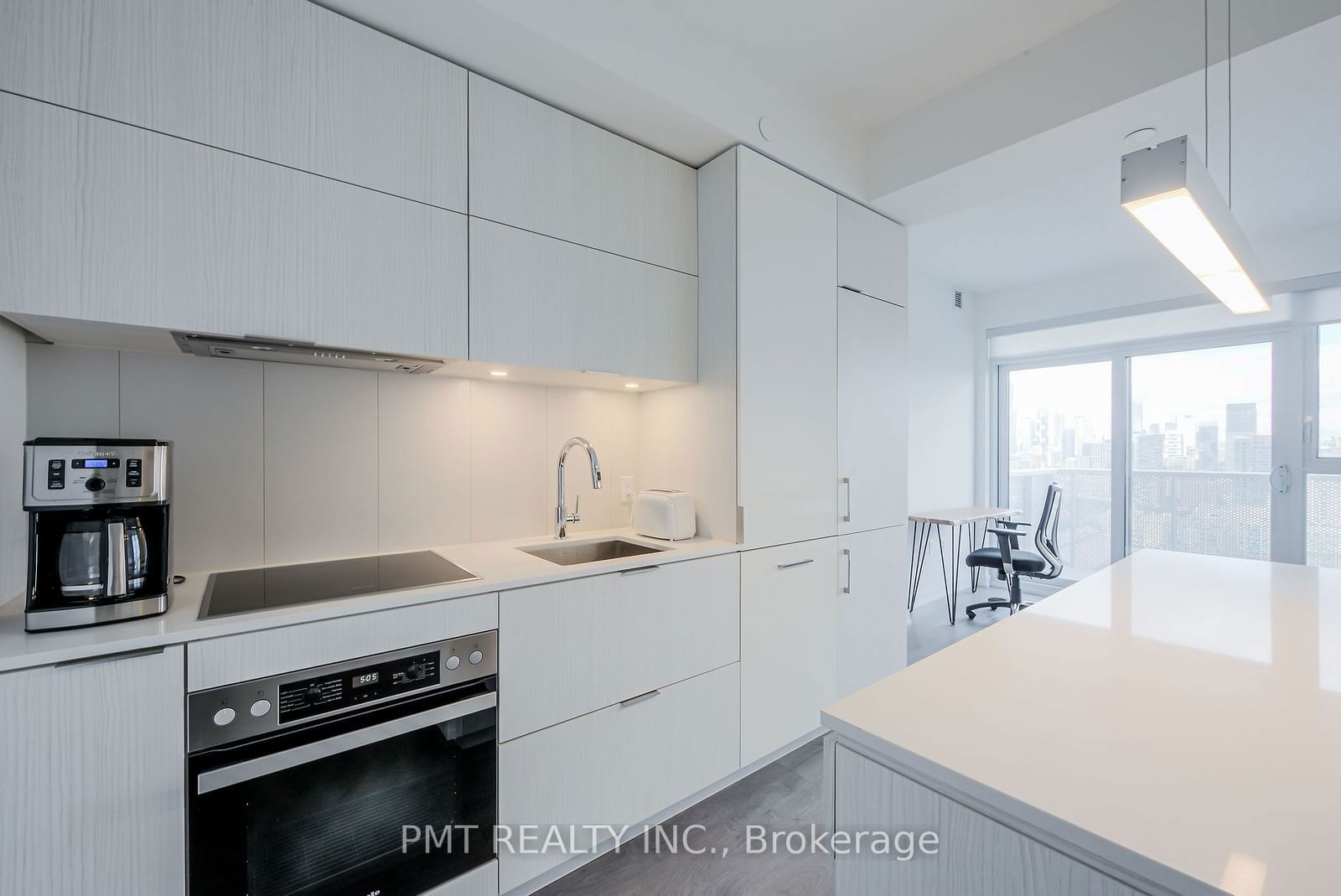 20 Richardson St, unit 2209 for rent