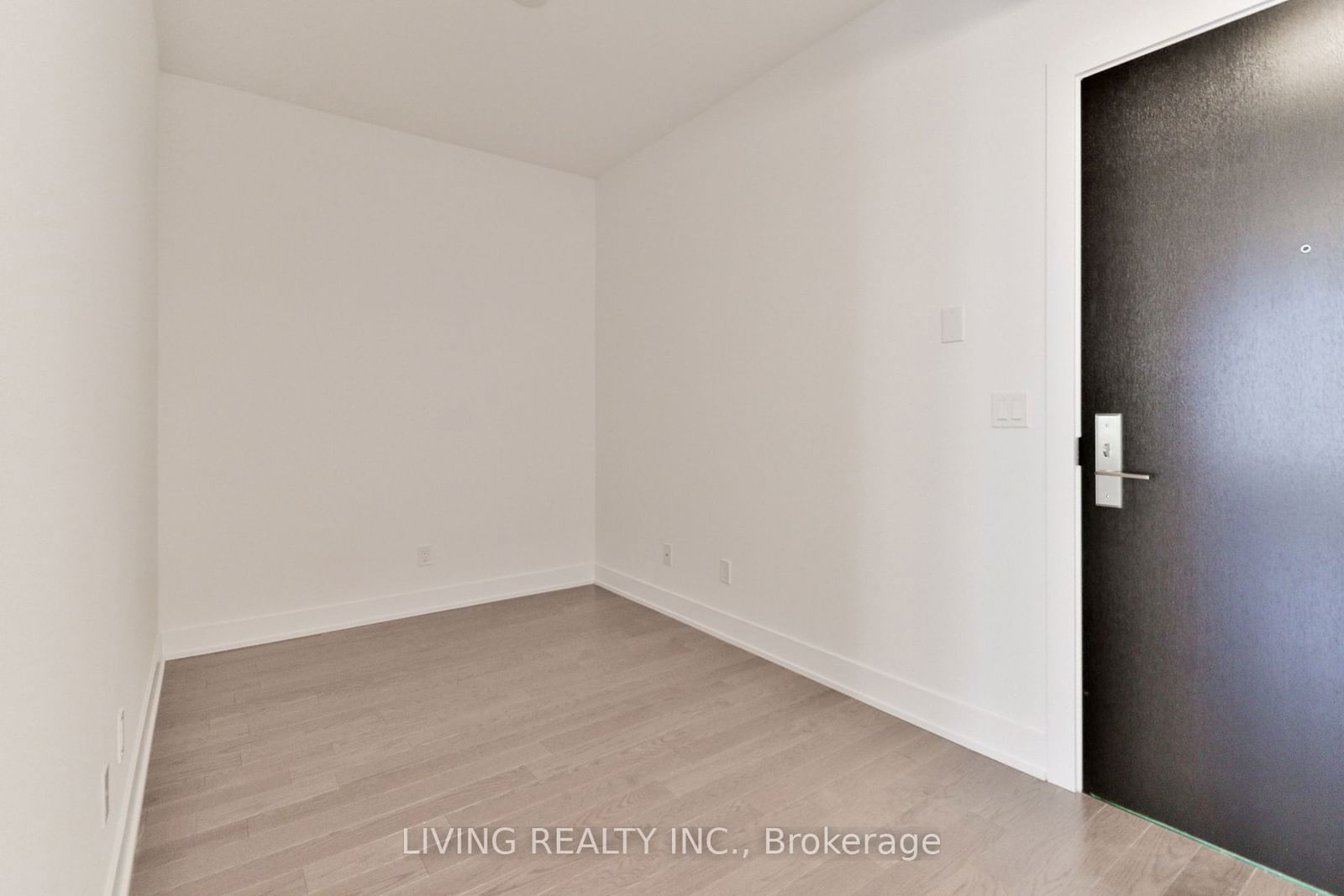 181 Bedford Rd, unit 1506 for rent