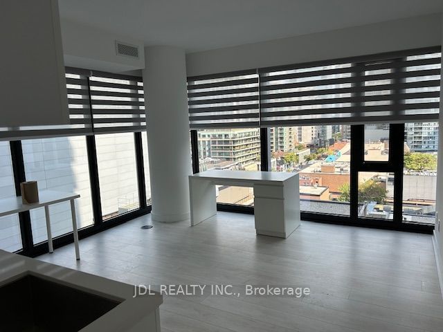 188 Cumberland St, unit 1202 for rent