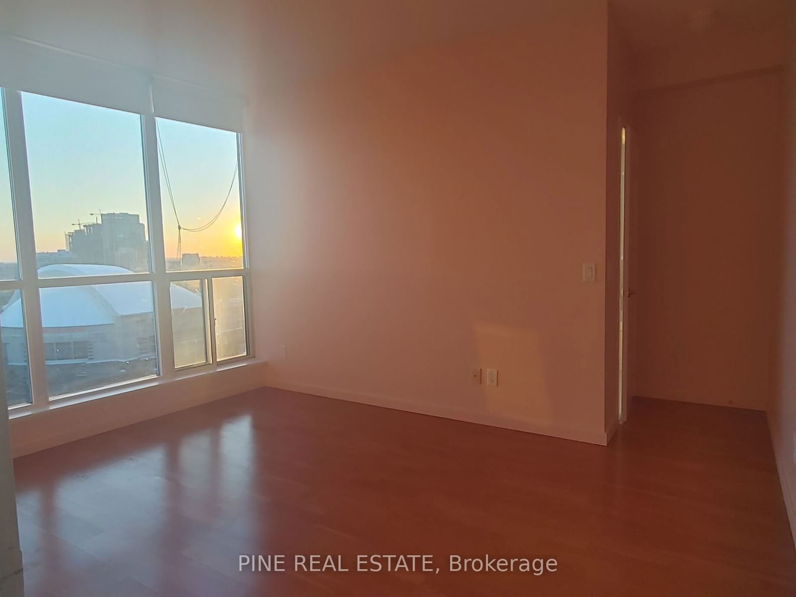 208 Queens Quay W, unit 3411 for rent