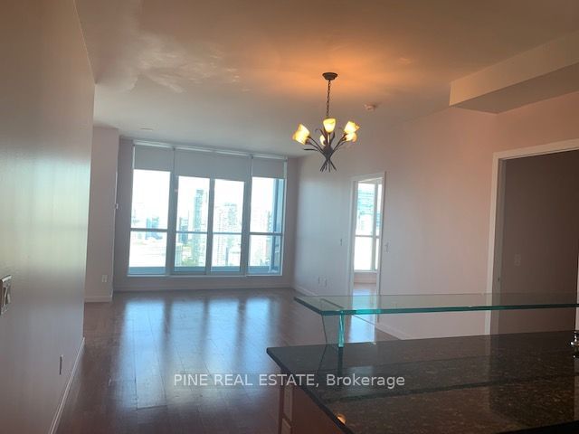 208 Queens Quay W, unit 3411 for rent