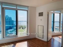 218 Queens Quay W, unit 905 for rent