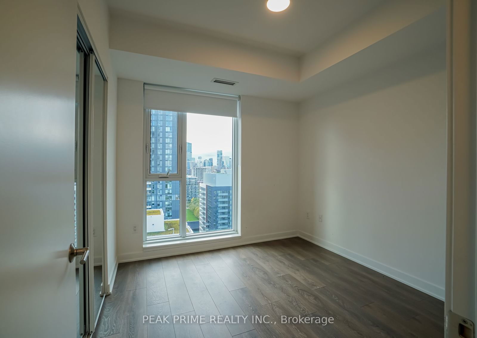 130 River St, unit 1907 for rent