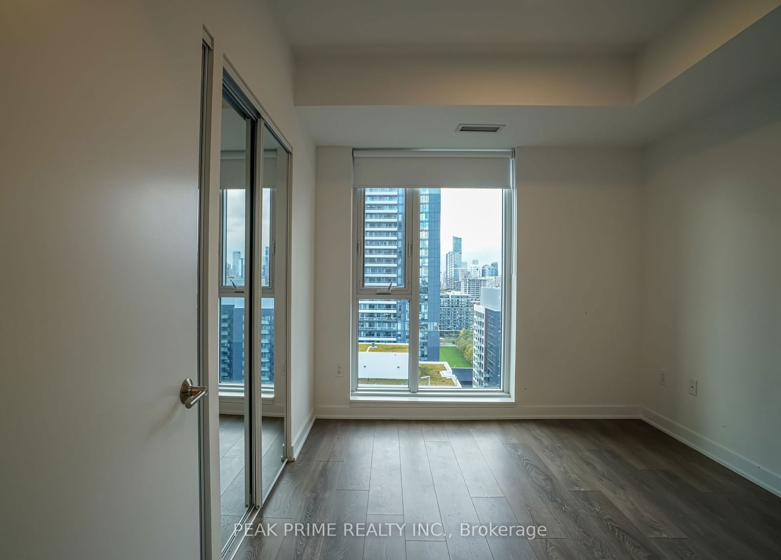 130 River St, unit 1907 for rent