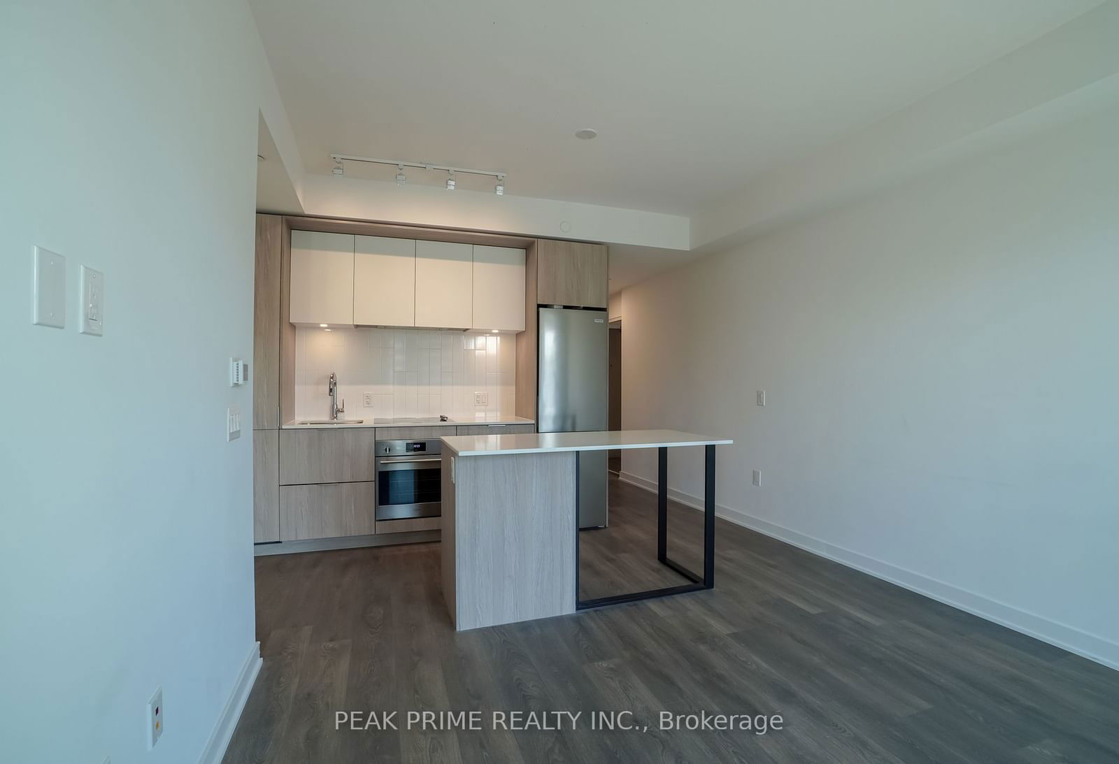 130 River St, unit 1907 for rent