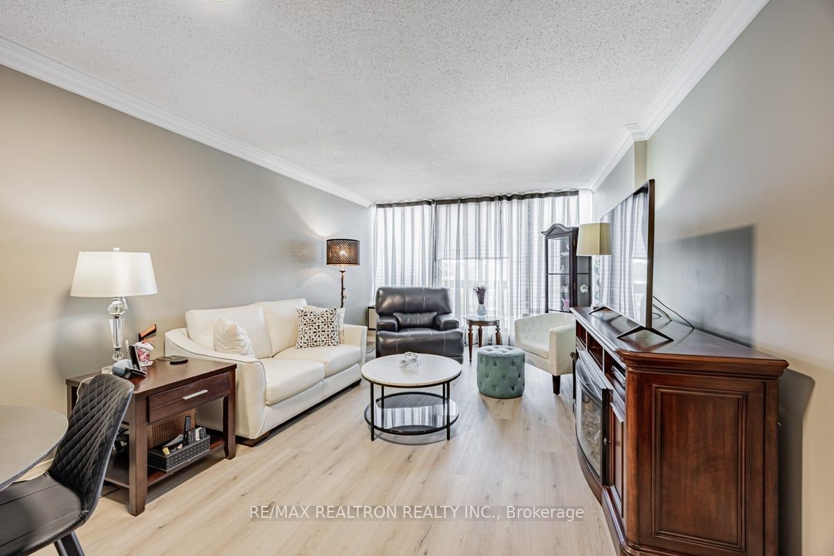 30 Fashion Roseway, unit 518E for sale