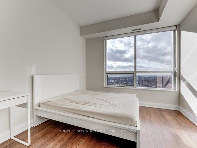 5 Sheppard Ave E, unit 3920 for rent