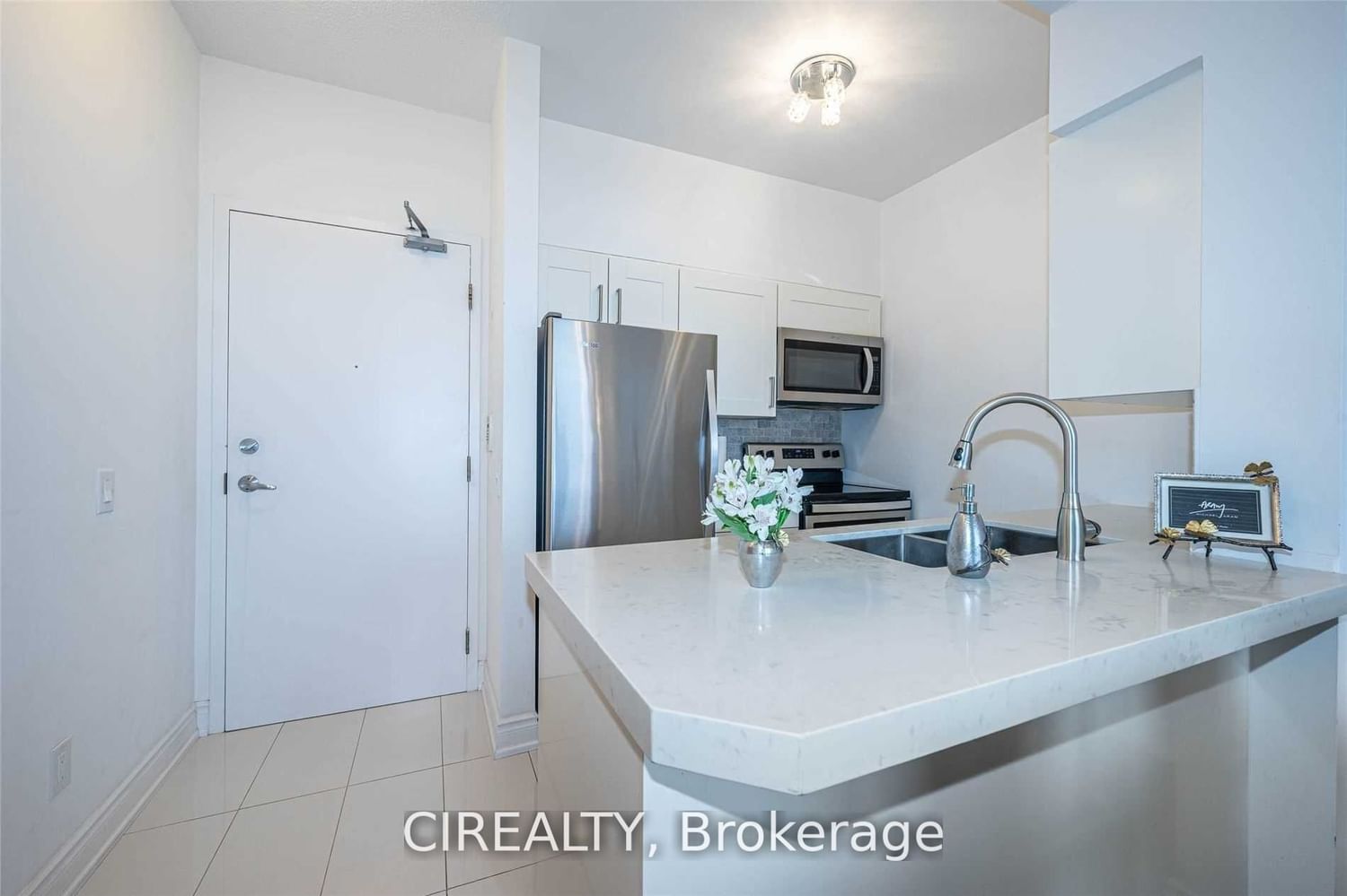 155 Beecroft Rd, unit Ph108 for rent