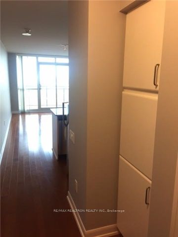 33 sheppard Ave E, unit 2901 for rent