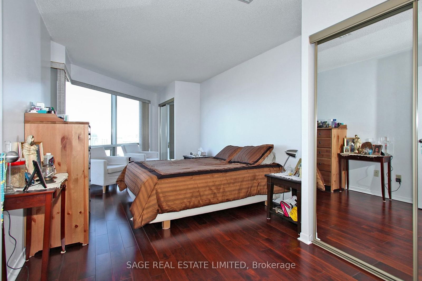 1001 Bay St, unit 2618 for sale